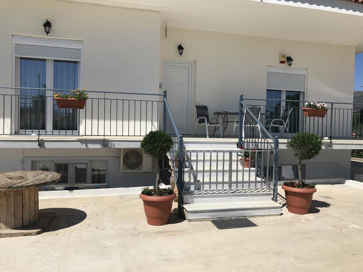 Villa Filoxenia Amarynthos Esterno foto